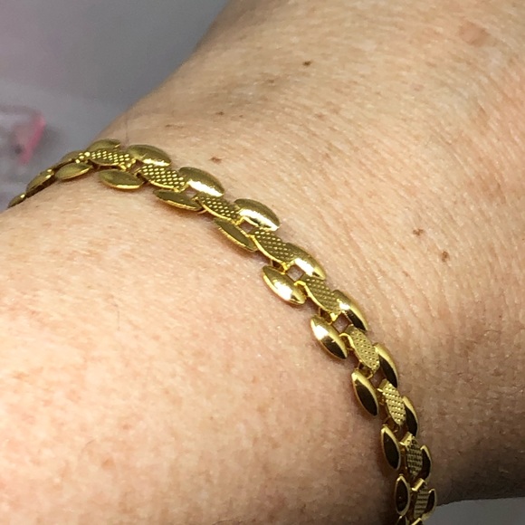 Unisex Gold Plated Ladder Link Bracelet - Picture 7 of 8